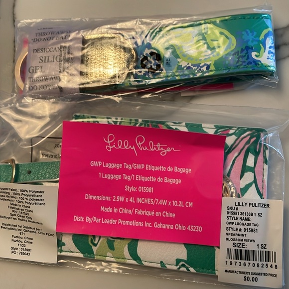 Adorable accessories! Feminine Lily Pulitzer luggage tags purse handle 💕 - Picture 3 of 3